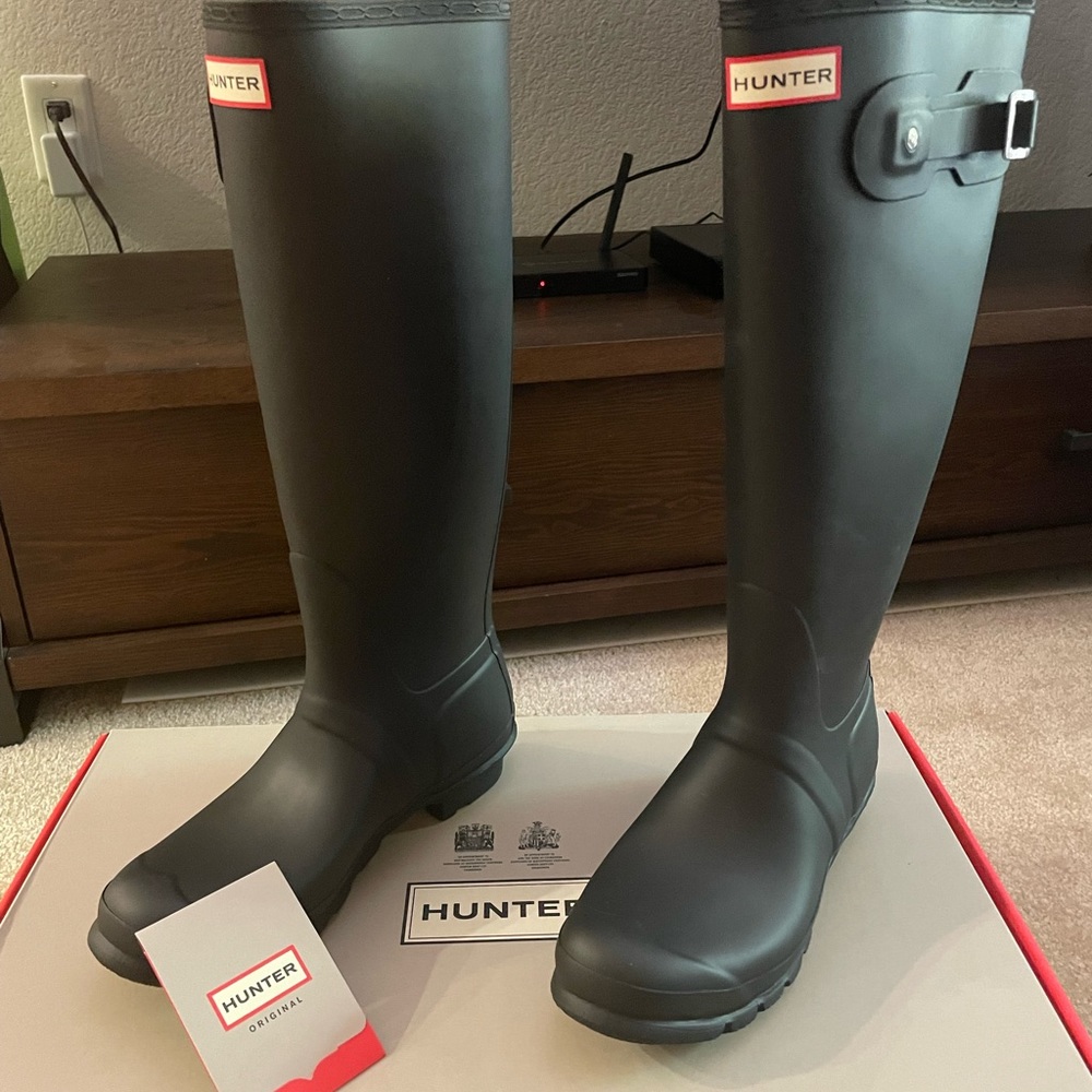 *NWT* Hunter Rain Boots